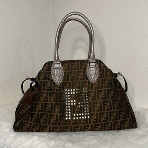 💯 Authentic Zucca Studded Bag De Jour🍀